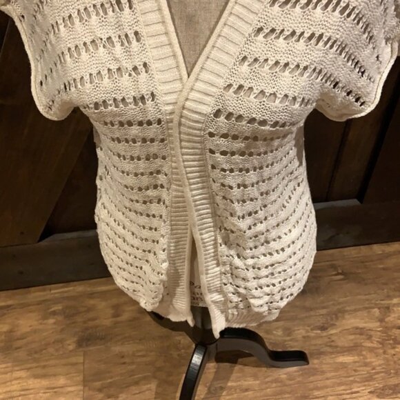 Mossimo short sleeve cardigan - Picture 2 of 11